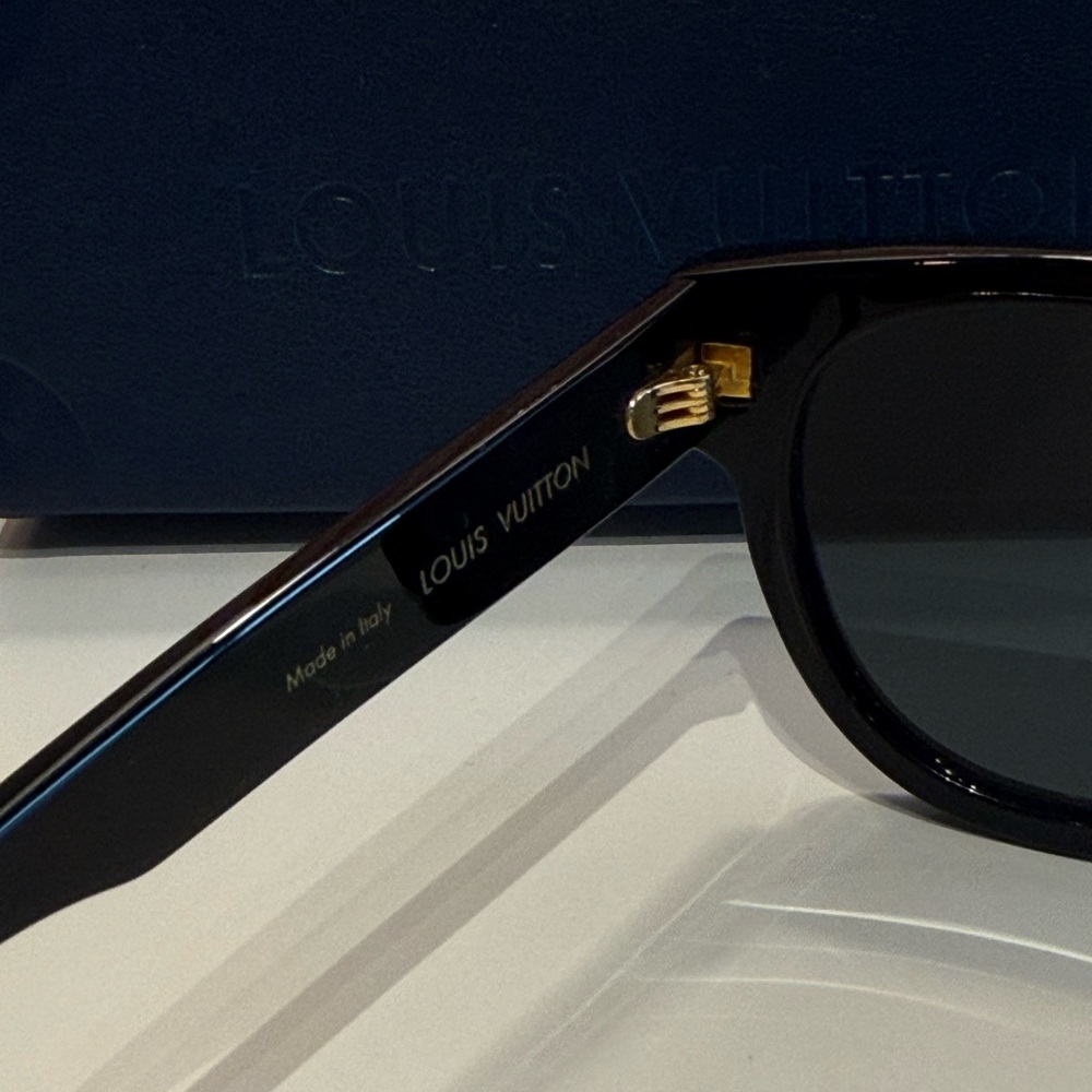 Louis Vuitton Black Sunglasses - Picture 3 of 7